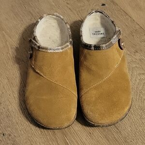 Earth Origins lined clogs 7.5